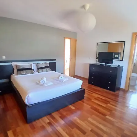 Casa Estradinha Azul *